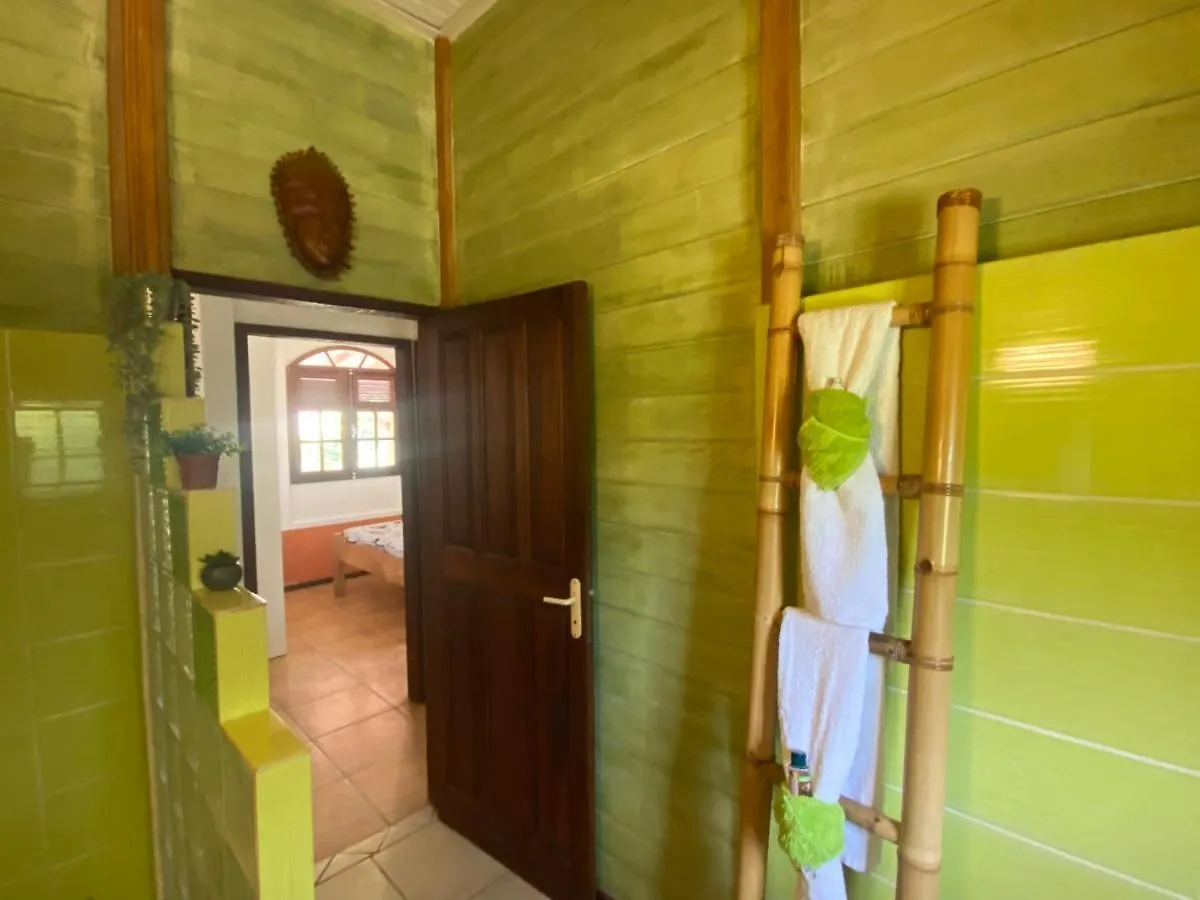 Magnifique Lodge En Bois Avec Piscine Et Jardin De 800 M2 Le Lamentin Martinica